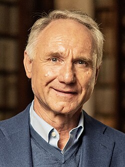 Dan Brown